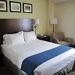 Express By Ihg Hotel Boston
