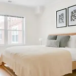 Chestationut Hill 2Br W Wd Residential Area Bos-609