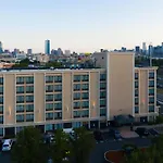 Express By Ihg Hotel Boston