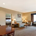Hotel Express By Ihg Boston