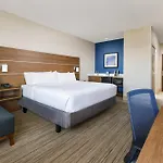 Hotel Express By Ihg Boston