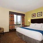 Express By Ihg Hotel 3*