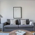 Back Bay 1Br W Gym Rooftop Nr Shopping Bos-926