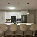 Piers Park Lane Shared House * Boston
