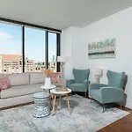 Apartment Back-bay Penthouse Downtown & Parking & Gym Boston
