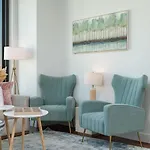 Back-bay Penthouse Downtown & Parking & Gym