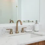 Apartment Back-bay Penthouse Downtown & Parking & Gym *