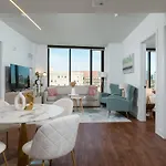 Back-bay Penthouse Downtown & Parking & Gym Apartment