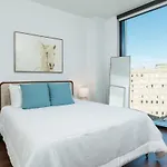 Apartment Back-bay Penthouse Downtown & Parking & Gym Boston