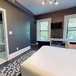 Premier Suites Bay Village