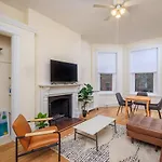 Cozy Back Bay 1 Bed 1 Bath * Boston