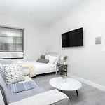 Charming South End Studio Apt