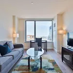 Luxury Seaport With Gym And Pool Apartment *