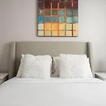 Charming Theater District 1Br