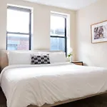 Apartment Delightful North End 2br 2ba Laundry *
