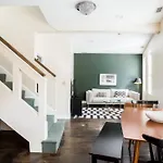 Delightful North End 2br 2ba Laundry * Boston