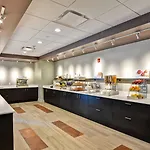 Express By Ihg Hotel Boston
