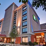 Express By Ihg Hotel