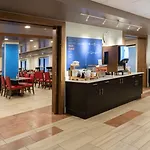 Express By Ihg Hotel
