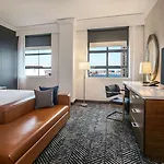 Hotel The Dagny Boston
