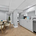 Vintage 2Br Apt In Boston With Free Parking