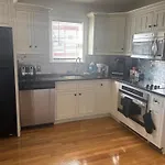 Homestay Near South Bay Mall - 3O Days M