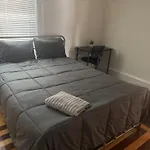 Homestay Near South Bay Mall - 3O Days M