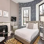 Suites At 143 Arlington Street