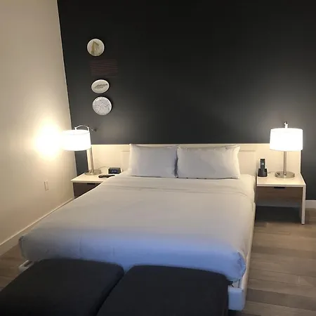 Hotel Ames Hotel, Curio Collection By Hilton 5*