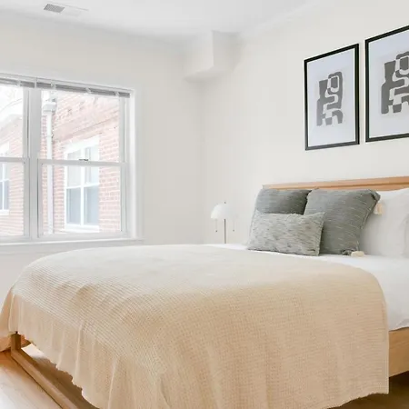 Apartment Chestationut Hill 2br W Wd Residential Area Bos-609 Boston