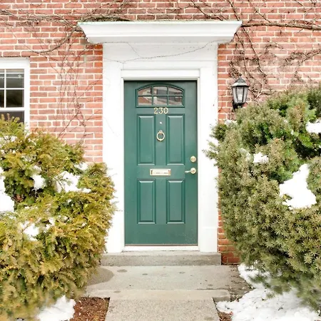 Apartment Chestationut Hill 2br W Wd Residential Area Bos-609 *
