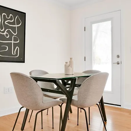 Chestationut Hill 2br W Wd Residential Area Bos-609 * Boston