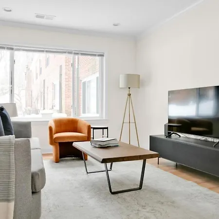 Chestationut Hill 2br W Wd Residential Area Bos-609 Apartment Boston