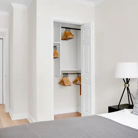 Apartment Chestationut Hill 2br W Wd Residential Area Bos-609 Boston
