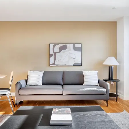 Apartment South 2br W Gym Wd Nr Carson Bos-795