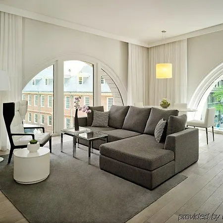 Ames Hotel, Curio Collection By Hilton Hotel 5*