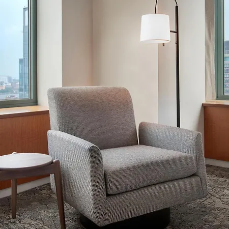 Sheraton 4* Boston