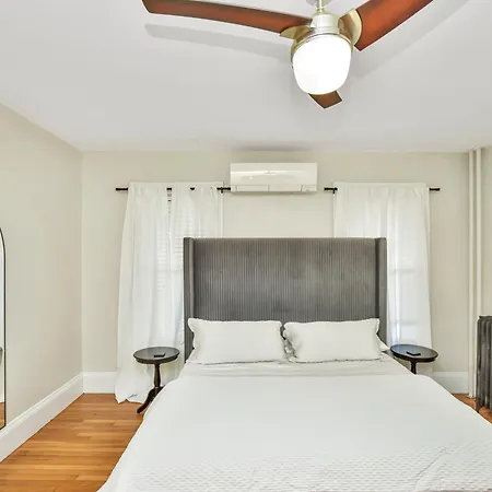Comfort Iv Apartment