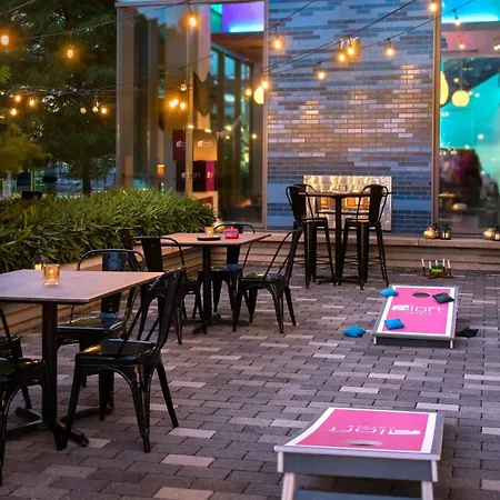 Hotel Aloft By Marriott Seaport District 4*
