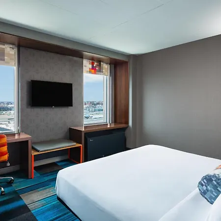 Aloft By Marriott Seaport District