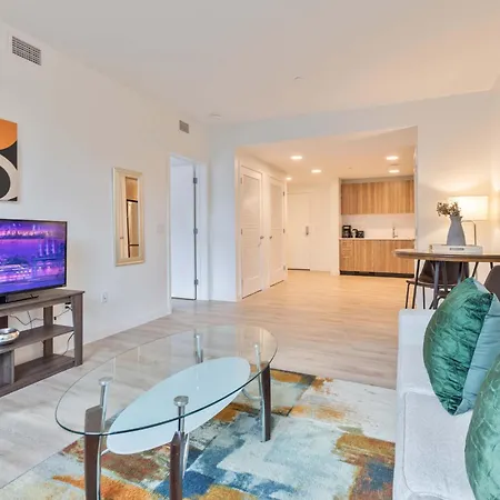 Pet Friendly Downtown Fenway Apartment *