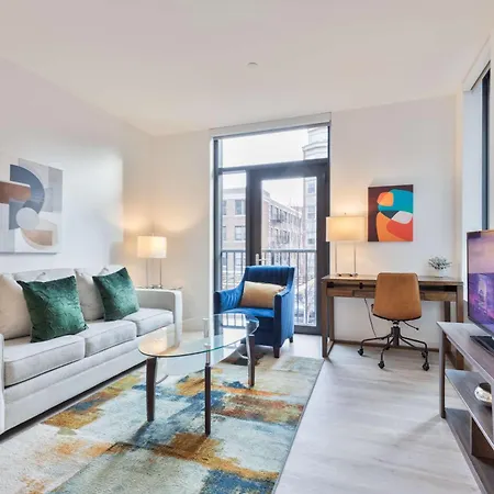 Pet Friendly Downtown Fenway *