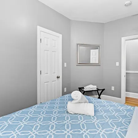 Spacious Near Ashmont