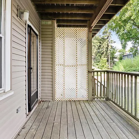 Spacious Near Ashmont Boston