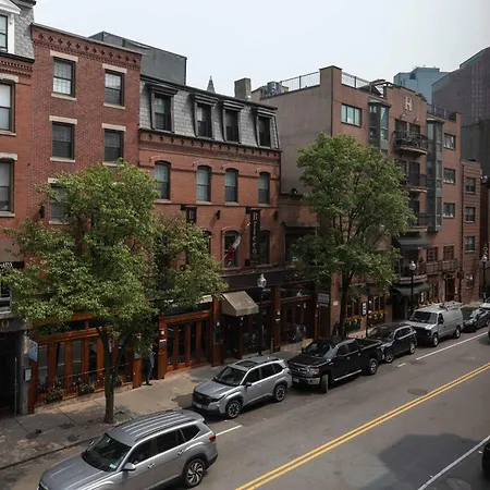 Chic North End Escape Near Waterfront Apartment Boston