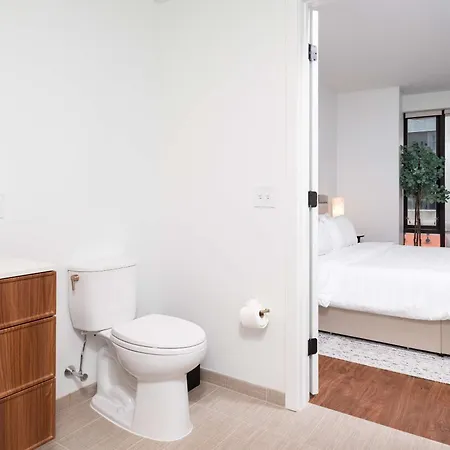 Apartment Back-bay Upscale Rooftop & Parking Boston