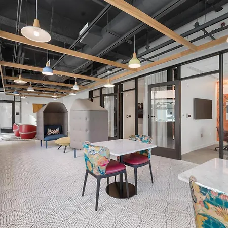 Pet Friendly Downtown Fenway *