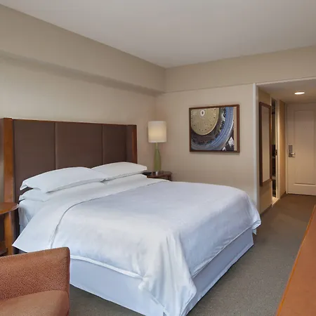 Sheraton 4* Boston