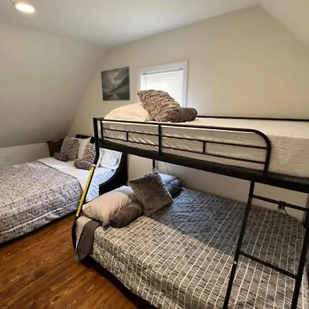 988 - 2 4br Cozy Getaway Near Geneva Cliffs