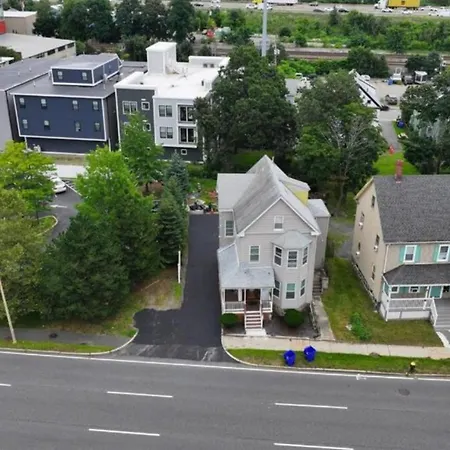 988 - 2 4br Cozy Getaway Near Geneva Cliffs Apartment *